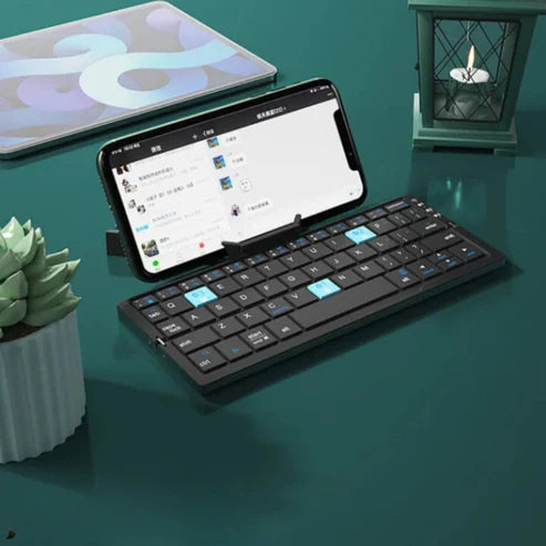 Ultra-Compact Travel Keyboard – Your Perfect On the Go Companion