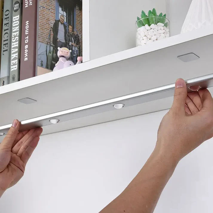 MotionSense LED Light – Wireless Motion-Activated Lighting