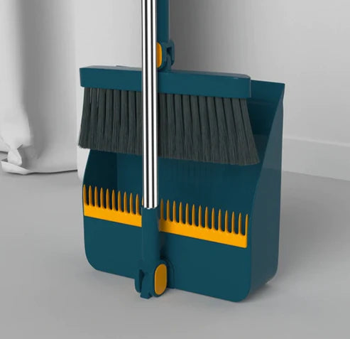 Dustpan and Broom Set with Debris-Capturing Teeth