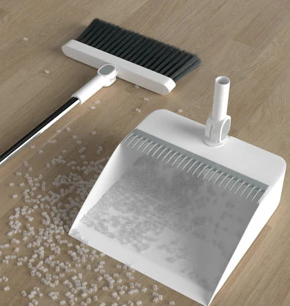 Dustpan and Broom Set with Debris-Capturing Teeth